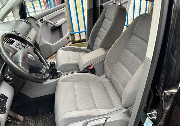 Volkswagen Touran cena 15500 przebieg: 273069, rok produkcji 2007 z Pajęczno małe 121